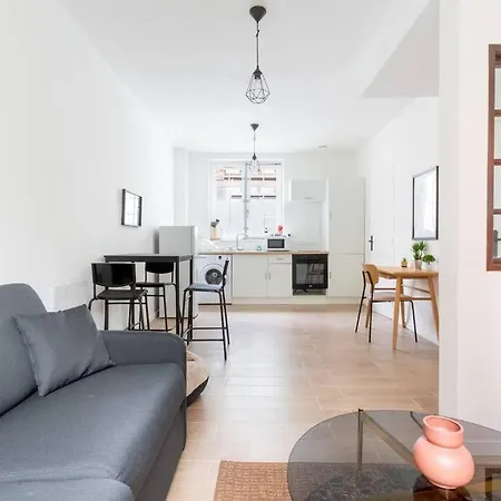 Appartement Confortable Et Fonctionnel Lille Extérieur photo