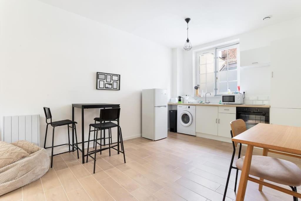 Confortable Et Fonctionnel Appartement Rijsel